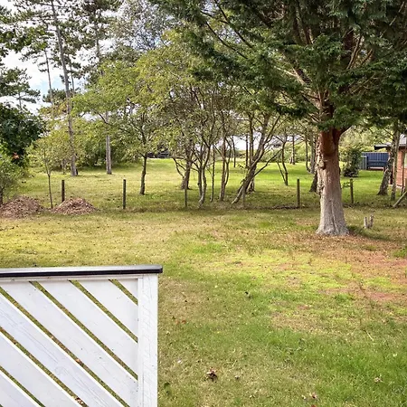 4 Bedroom Beautiful In 度假居