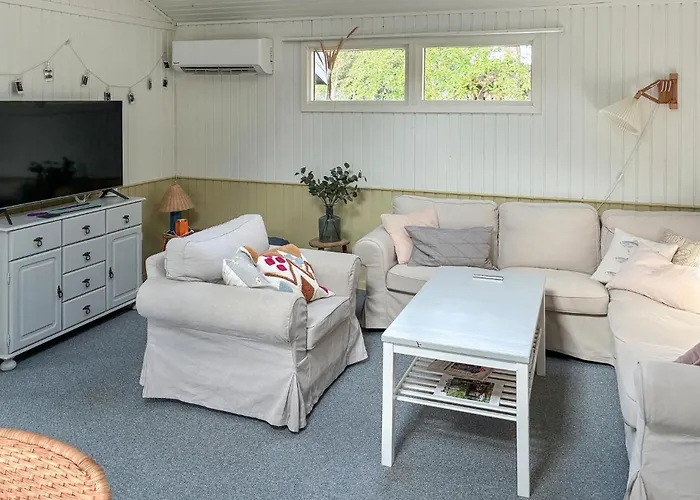 4 Bedroom Beautiful In Store Fuglede
